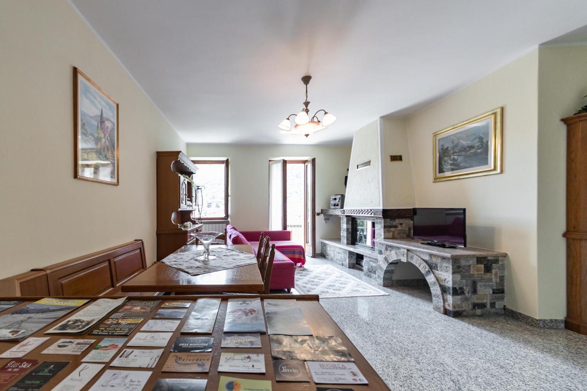 Appartamento Vista Grigna, Natura,Sport E Relax Primaluna エクステリア 写真