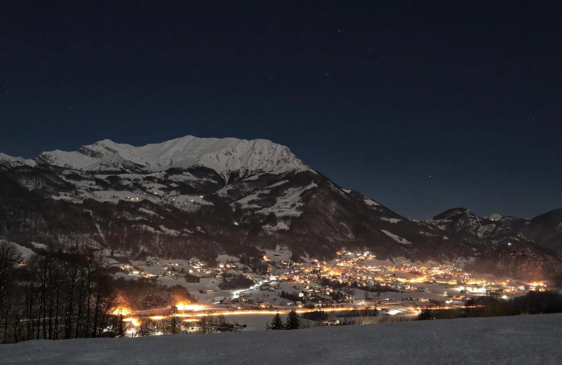 Appartamento Vista Grigna, Natura,Sport E Relax Primaluna エクステリア 写真